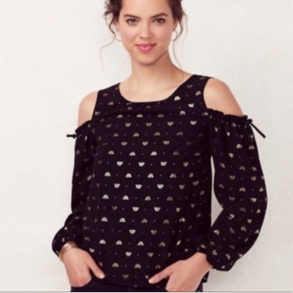 LC LAUREN CONRAD OPEN SHOULDERS